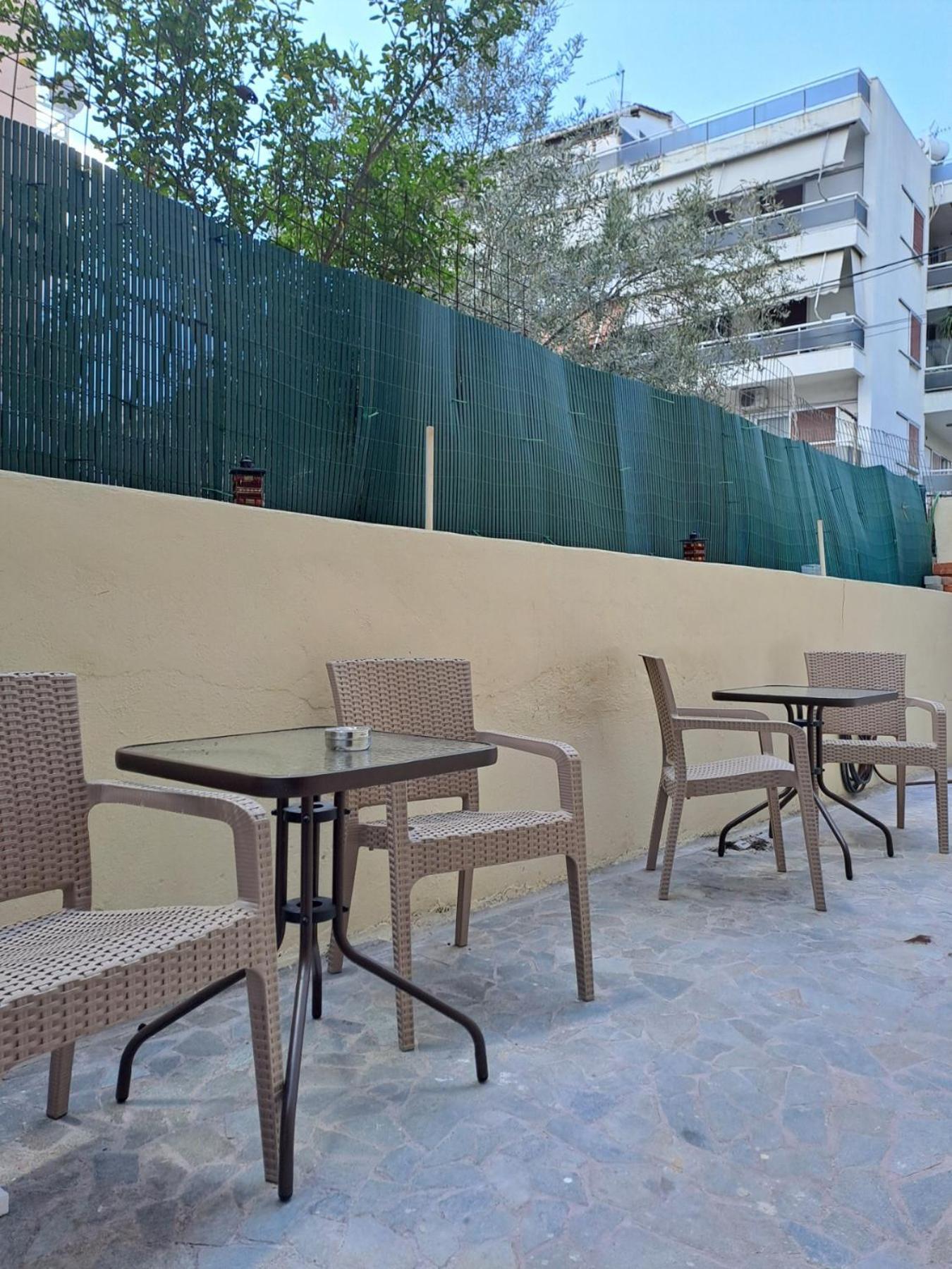 Lysandros Comfortable Apartments In Athens, Near The Metro Eksteriør billede